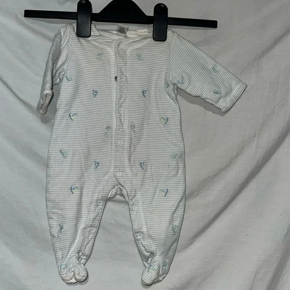 Newborn - 3 month GAP sailboat embroidered thick footie outfit